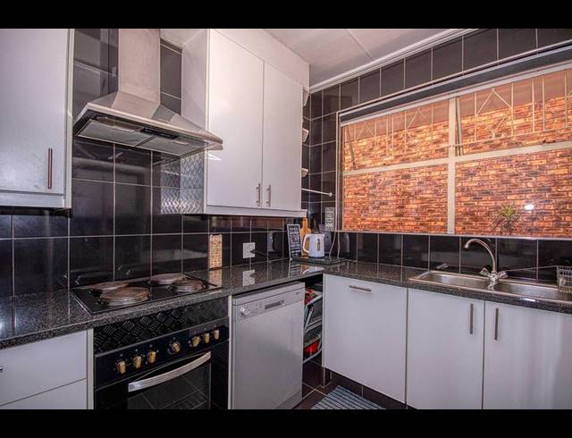 3 BEDROOM TOWNHOUSE FOR SALE IN NEW REDRUTH